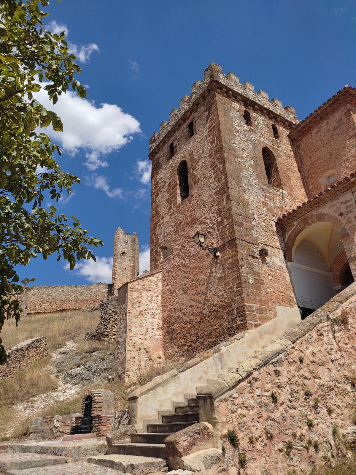 Tercero patrimonio   Castillo y Ermita de Bijuesca   Jorge Pellegero Royo
