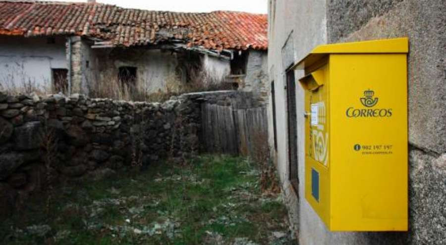 Buzon cartero correos rural