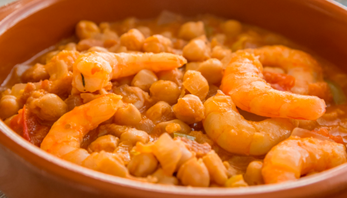 GARBANZOS CON LANGOSTINOS