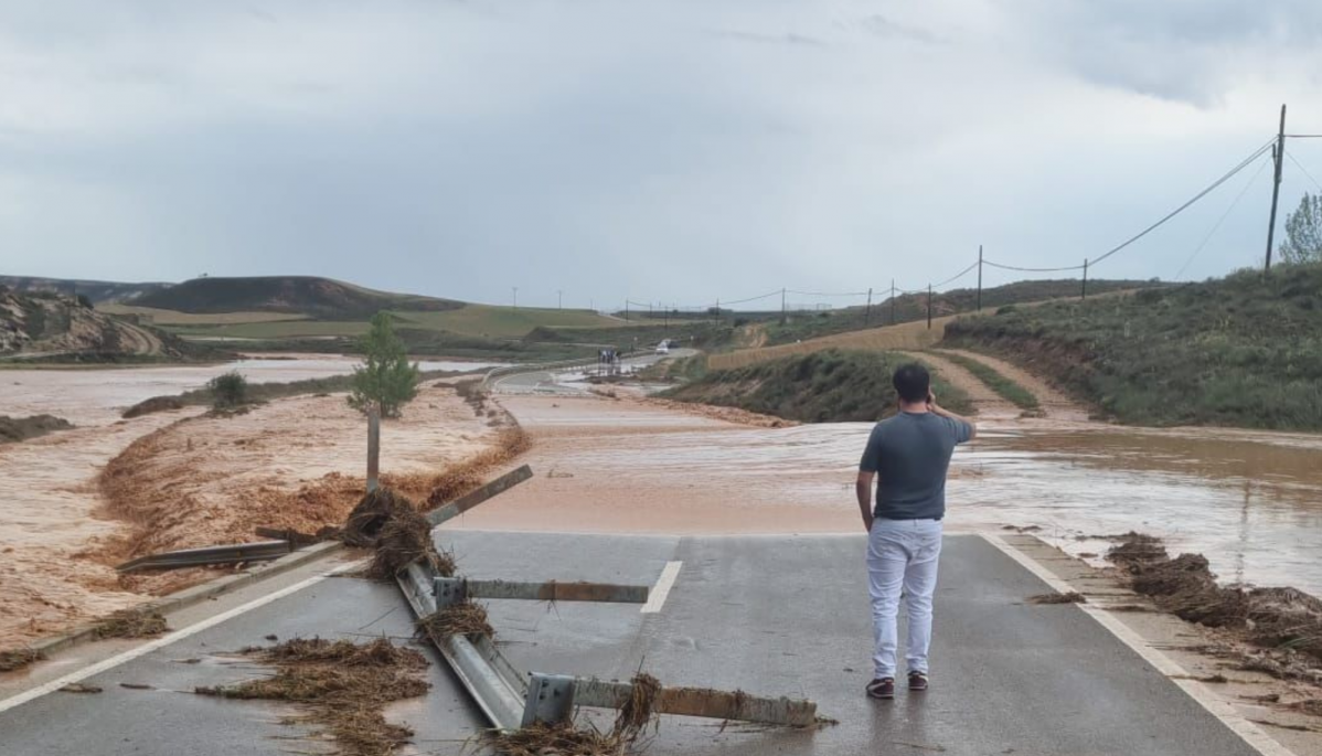 Carretera fuentelmonge