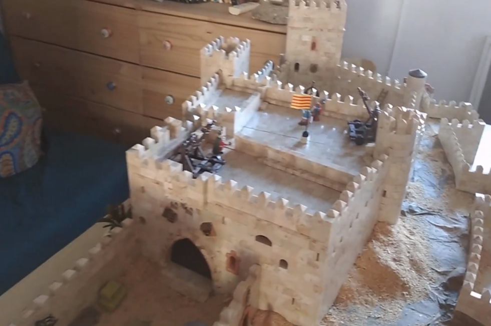 CASTILLO CETINA EXIN