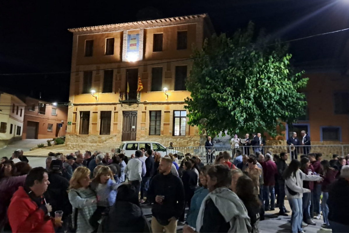 Melocotu00f3n con vino cetina 2023