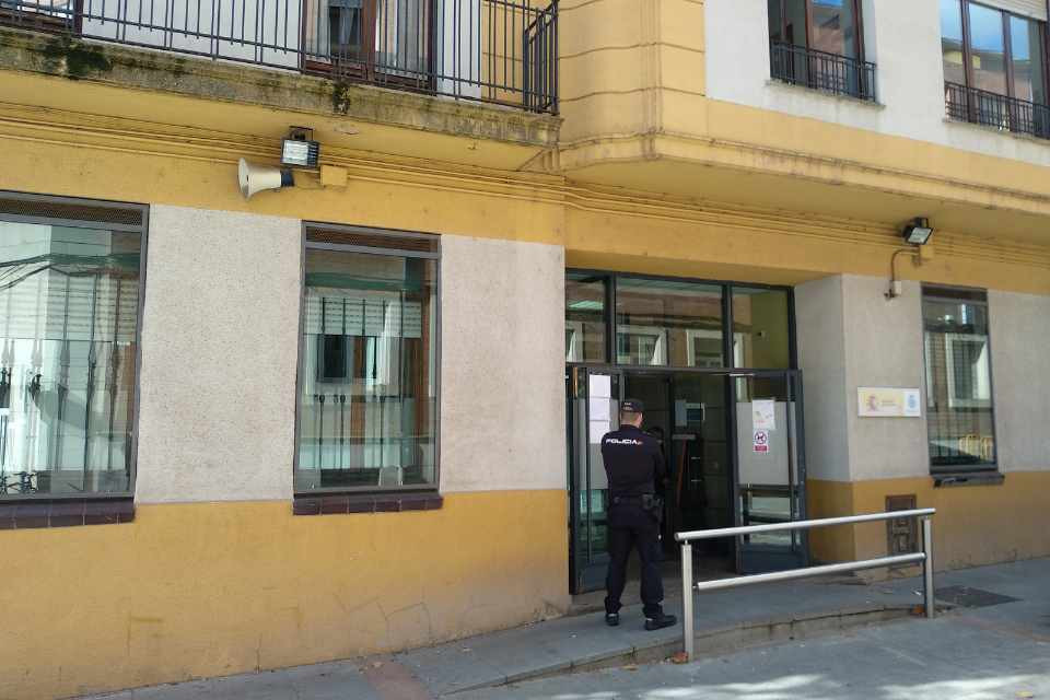 Policu00eda nacional