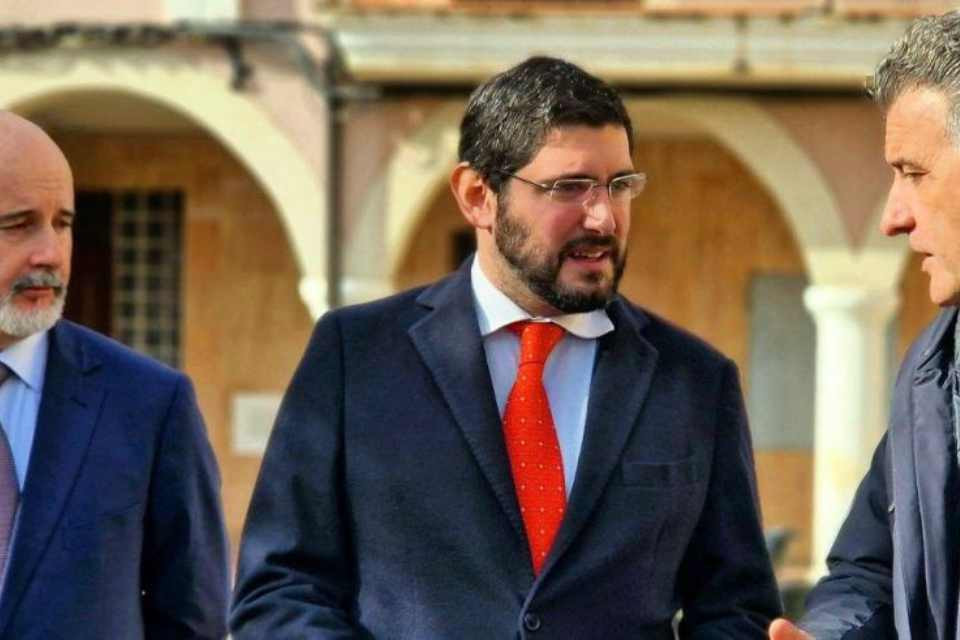 Alejandro Nolasco anuncia la creaciu00f3n de la Academia Rural Digital en Aragu00f3n
