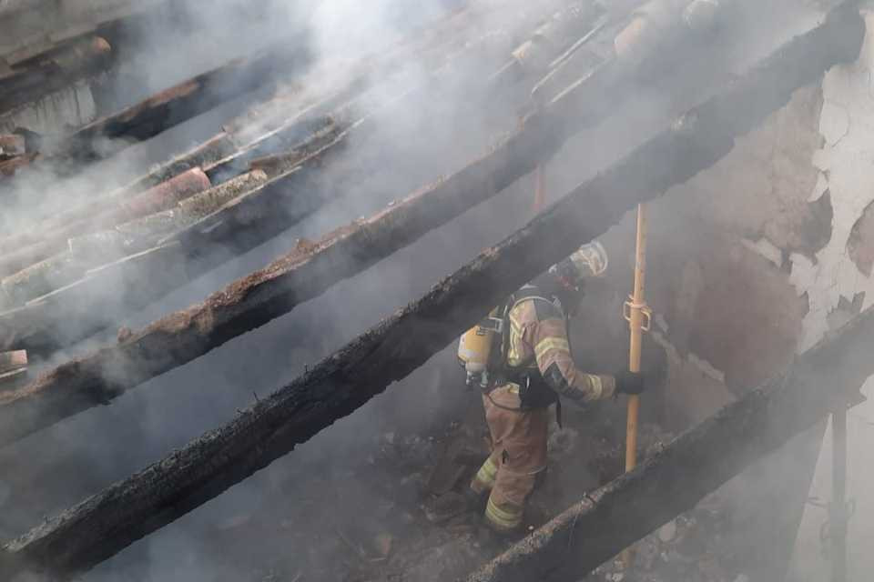Incendio en una vivienda bomberos DPZ