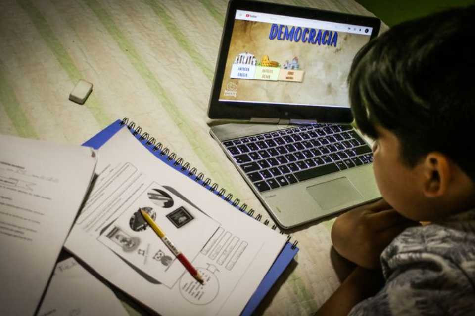 Dispositivos digitales educación