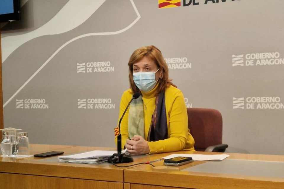 NURIA GAYu00c1N MASCARILLA GOBIERNO DE ARAGu00d3N