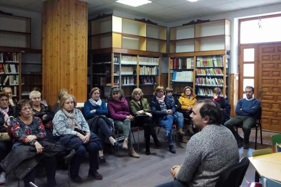 Aula adultos ariza