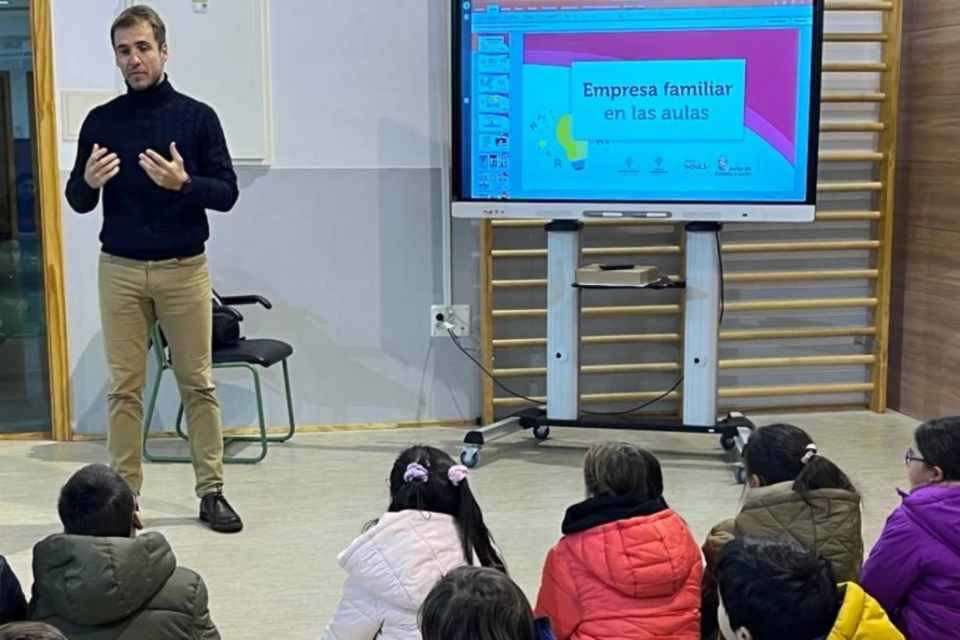 Empresa familiar aulas