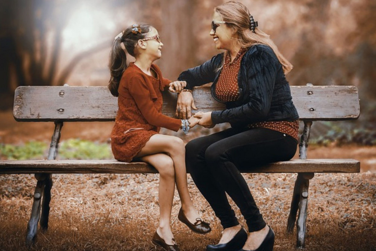 MADRE E HIJA