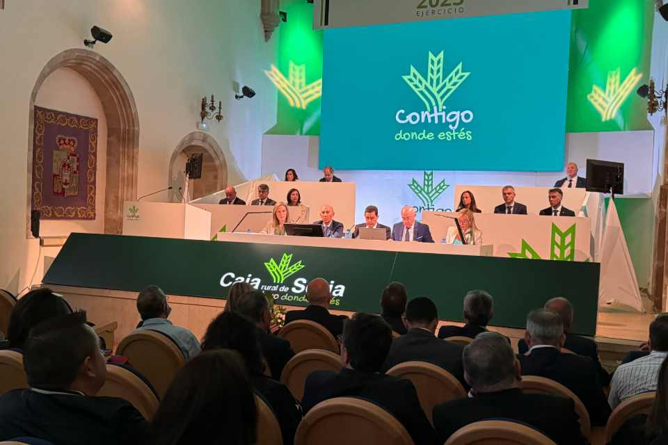 Asamblea caja rural