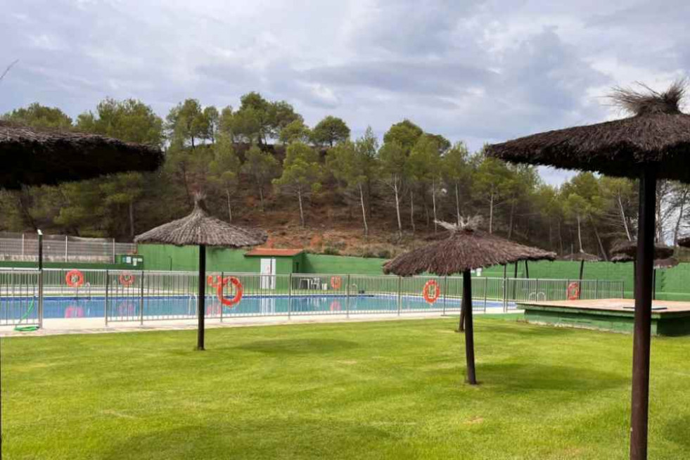 PISCINA ARIZA