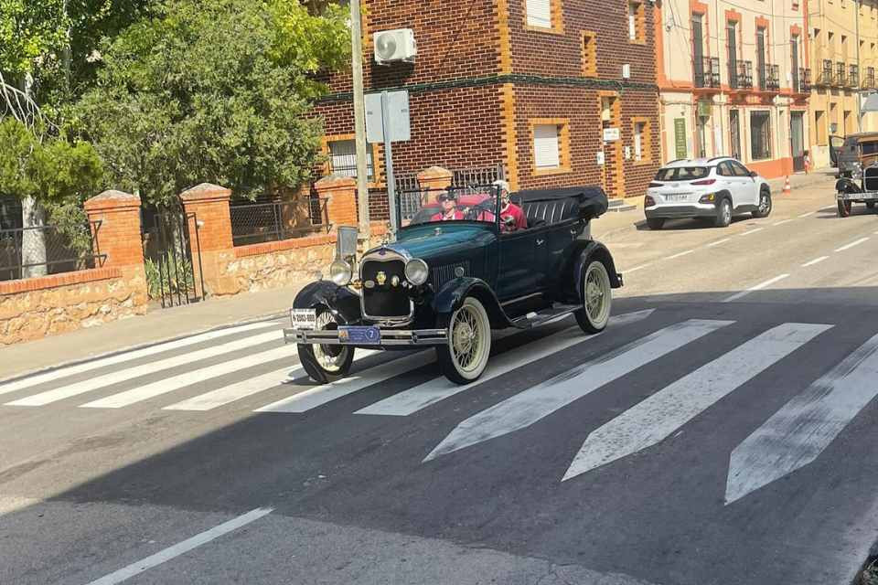 COCHE CLu00c1SICO MONTEAGUDO DE LAS VICARu00cdAS