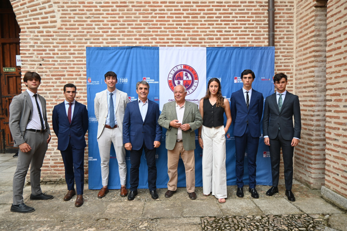 20240729 CONSEJERO CULTURA NOVILLADAS AREVALO 15