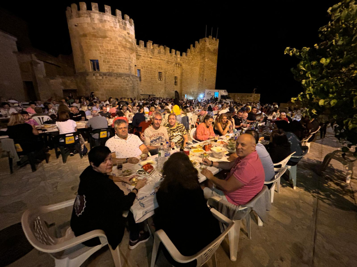 Monteagudo de las vicaru00edas cena popular (1)