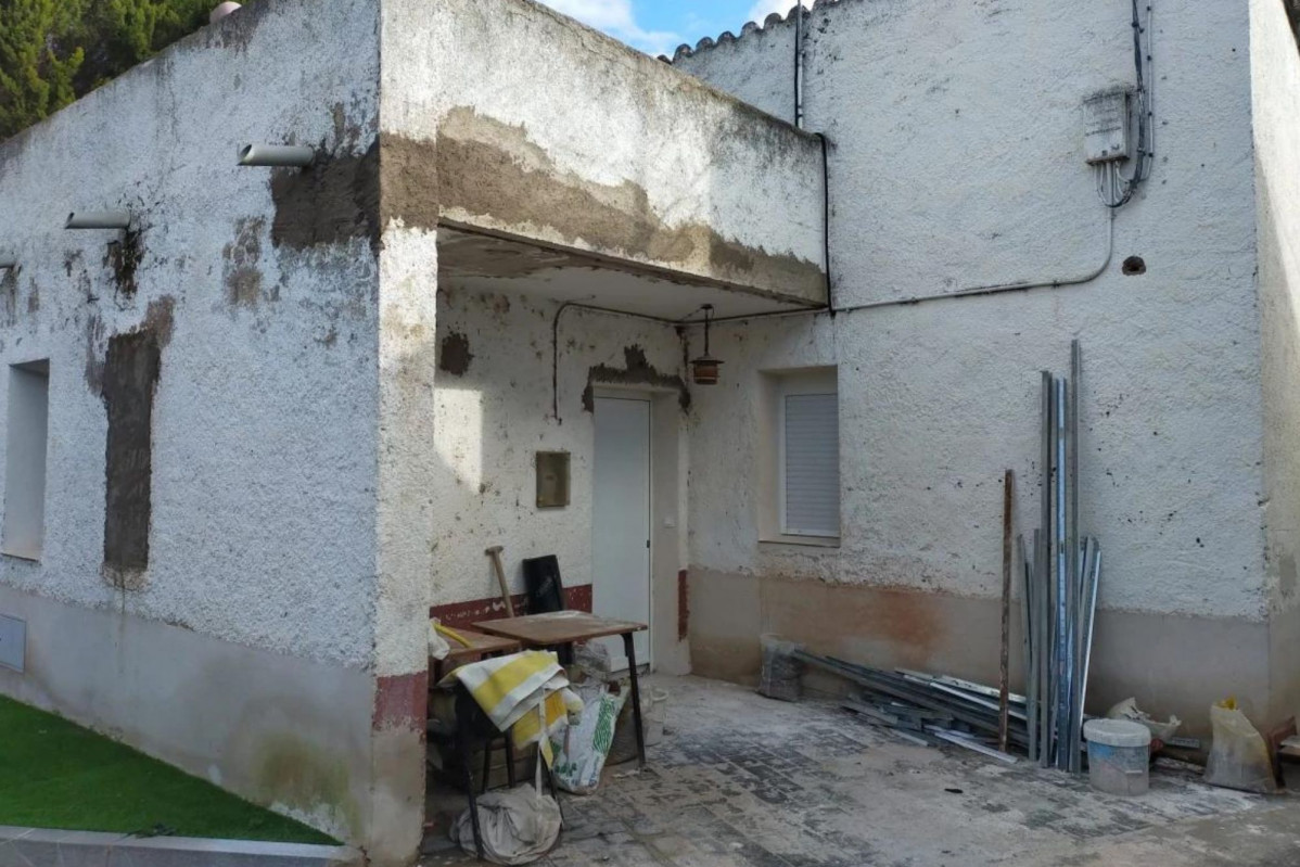 CASA MUNICIPAL CASTEJON DE LAS ARMAS
