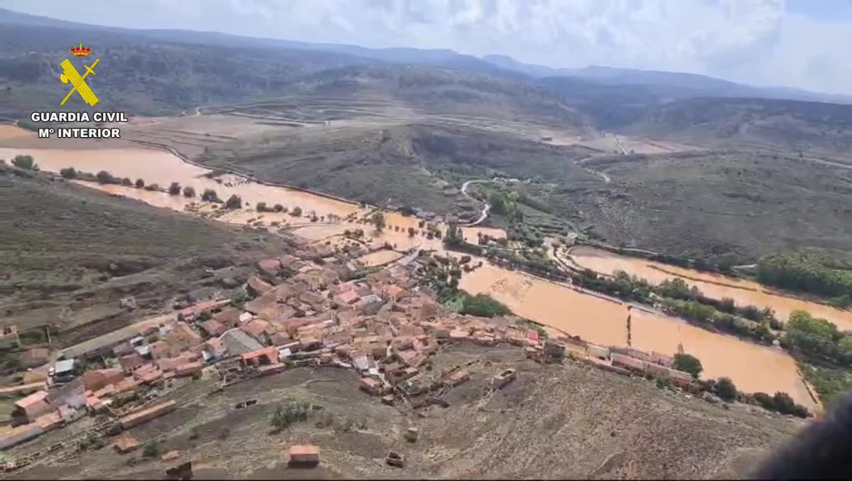 20240901 EVACUACIÓN INUNDACIÓN CIMBALLA
