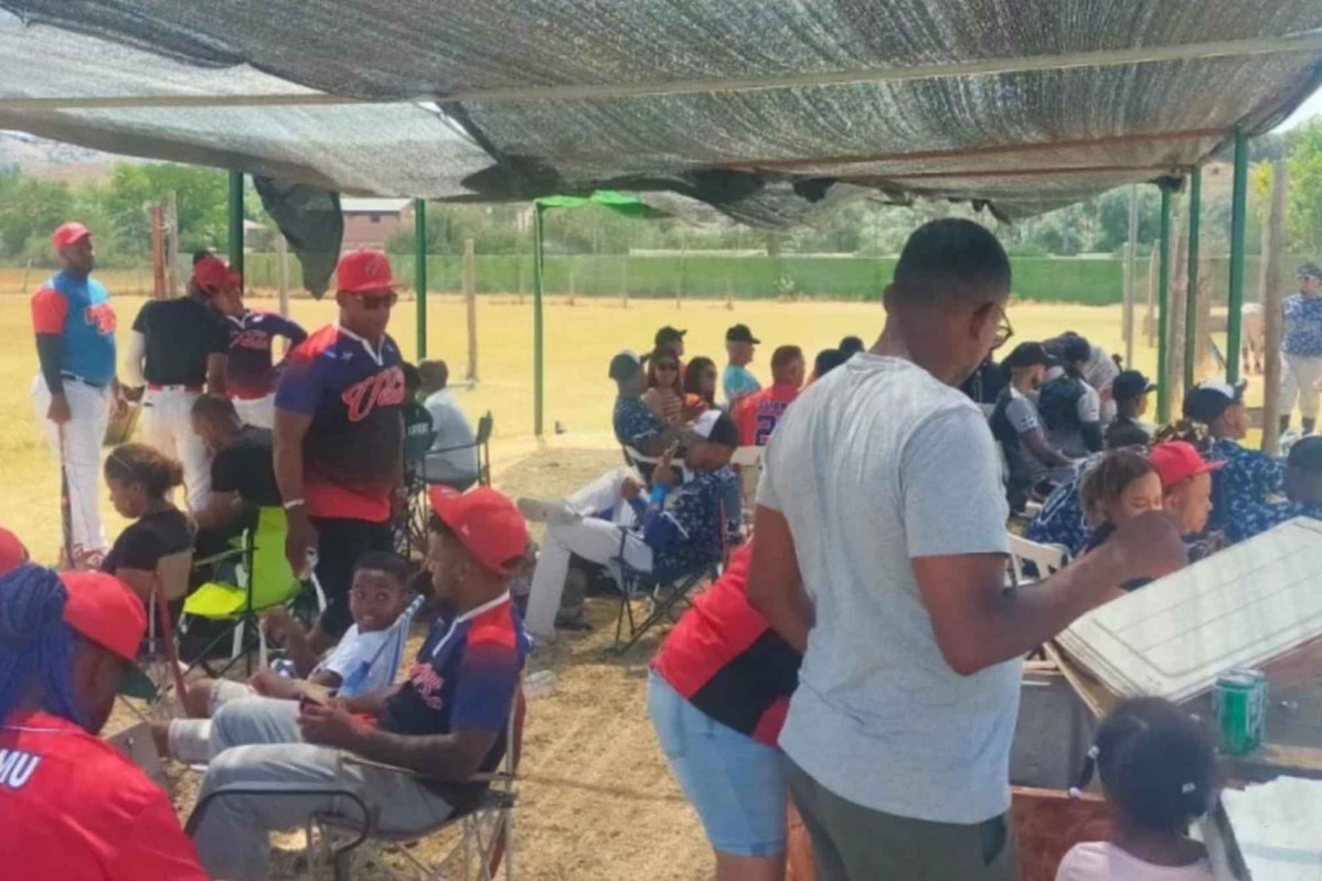 Softball (2)