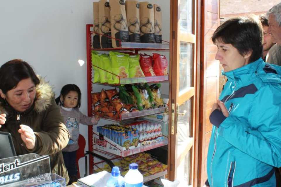 COMERCIO