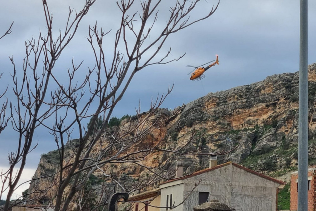 Helicóptero alhama de argón