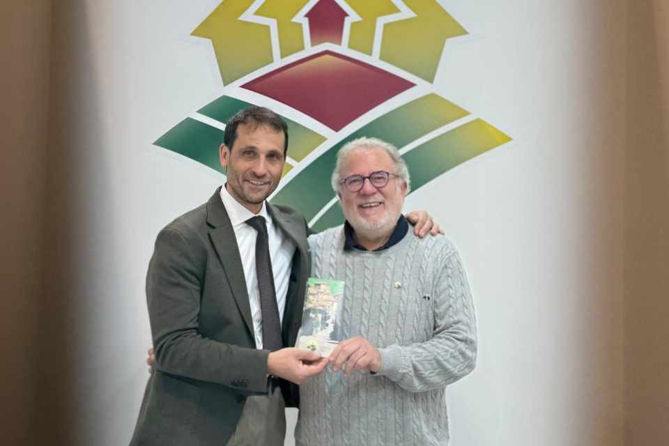 Fitur carlos