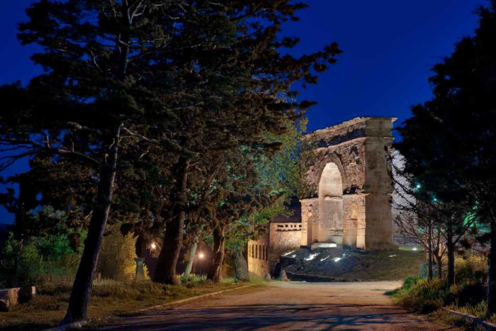 ARCO ROMANO MEDINACELI