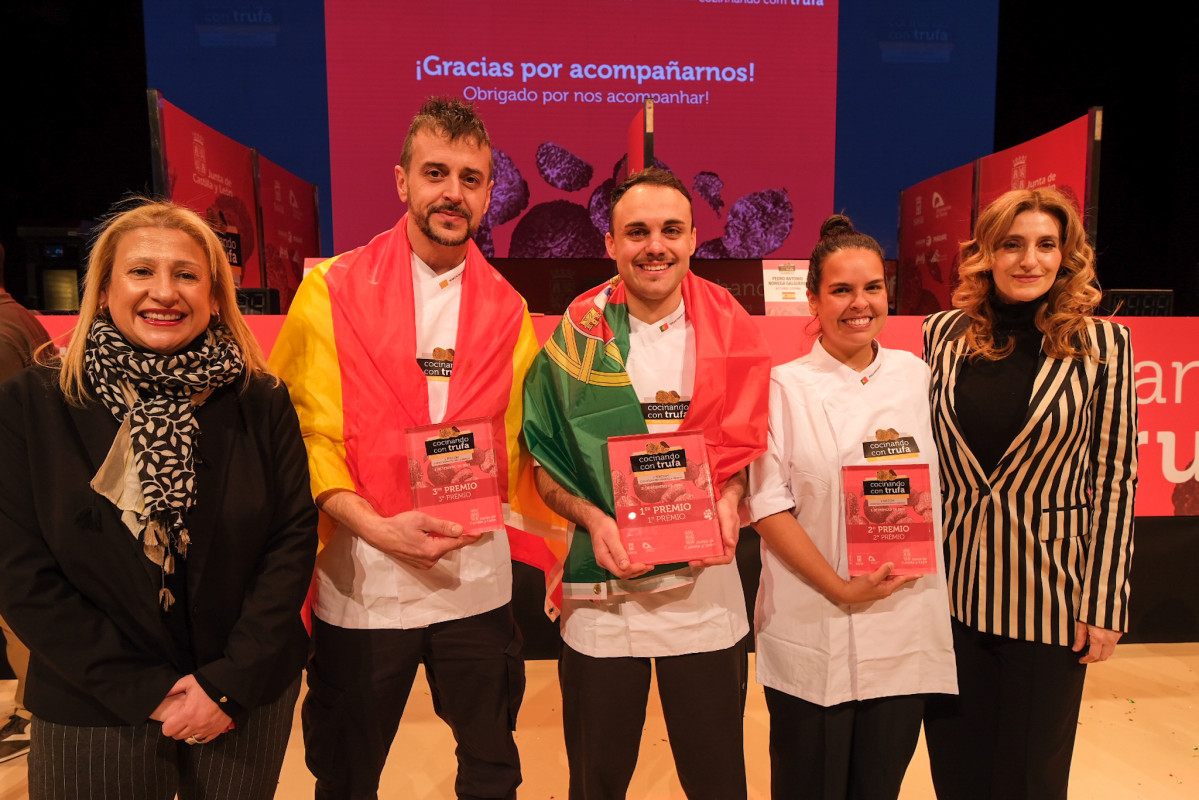 20250208 VICECONSEJERA CULTURA PREMIOS COCINANDO CON TRUFAS 14