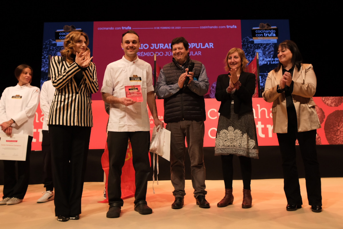 20250208 VICECONSEJERA CULTURA PREMIOS COCINANDO CON TRUFAS 03
