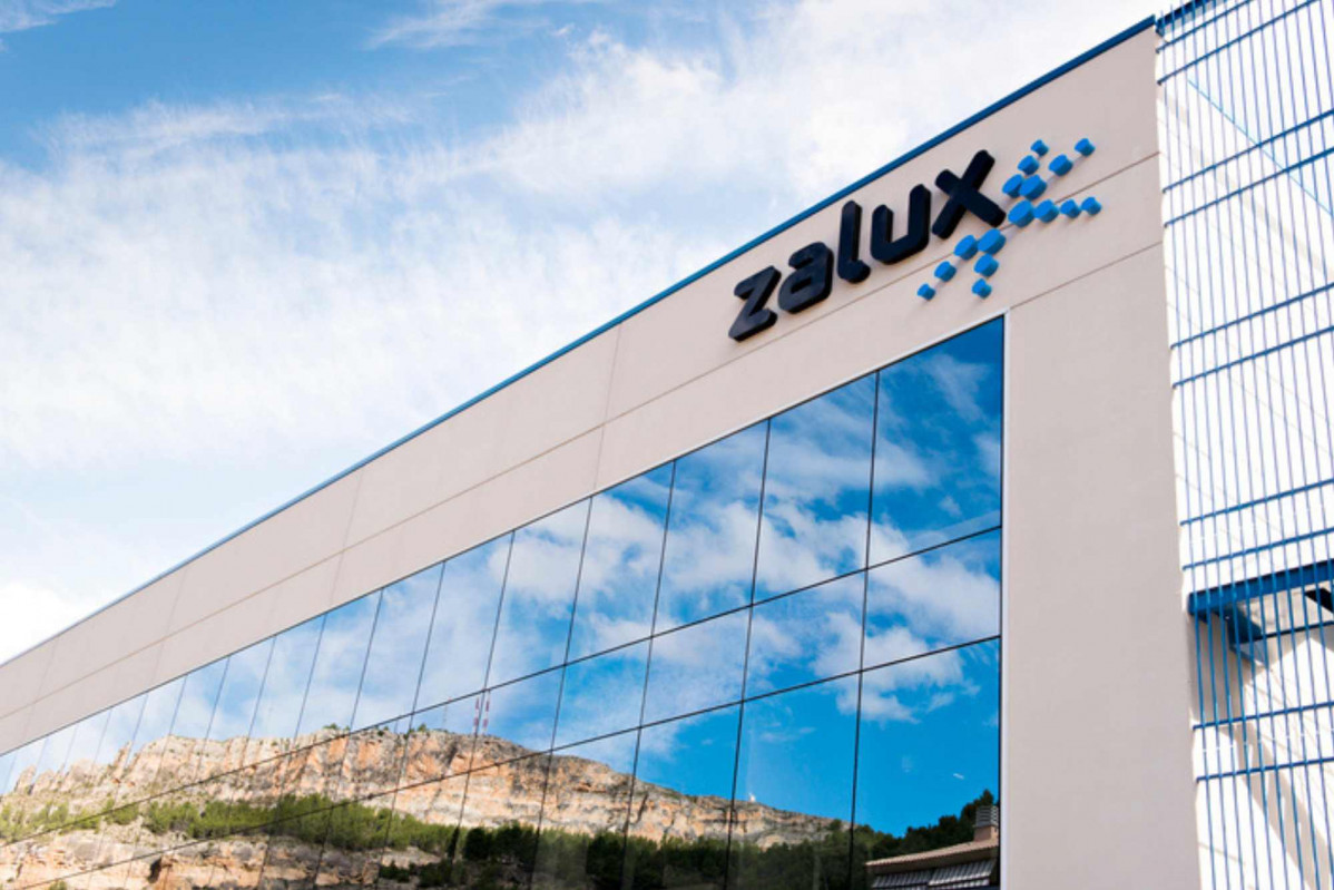 Zalux