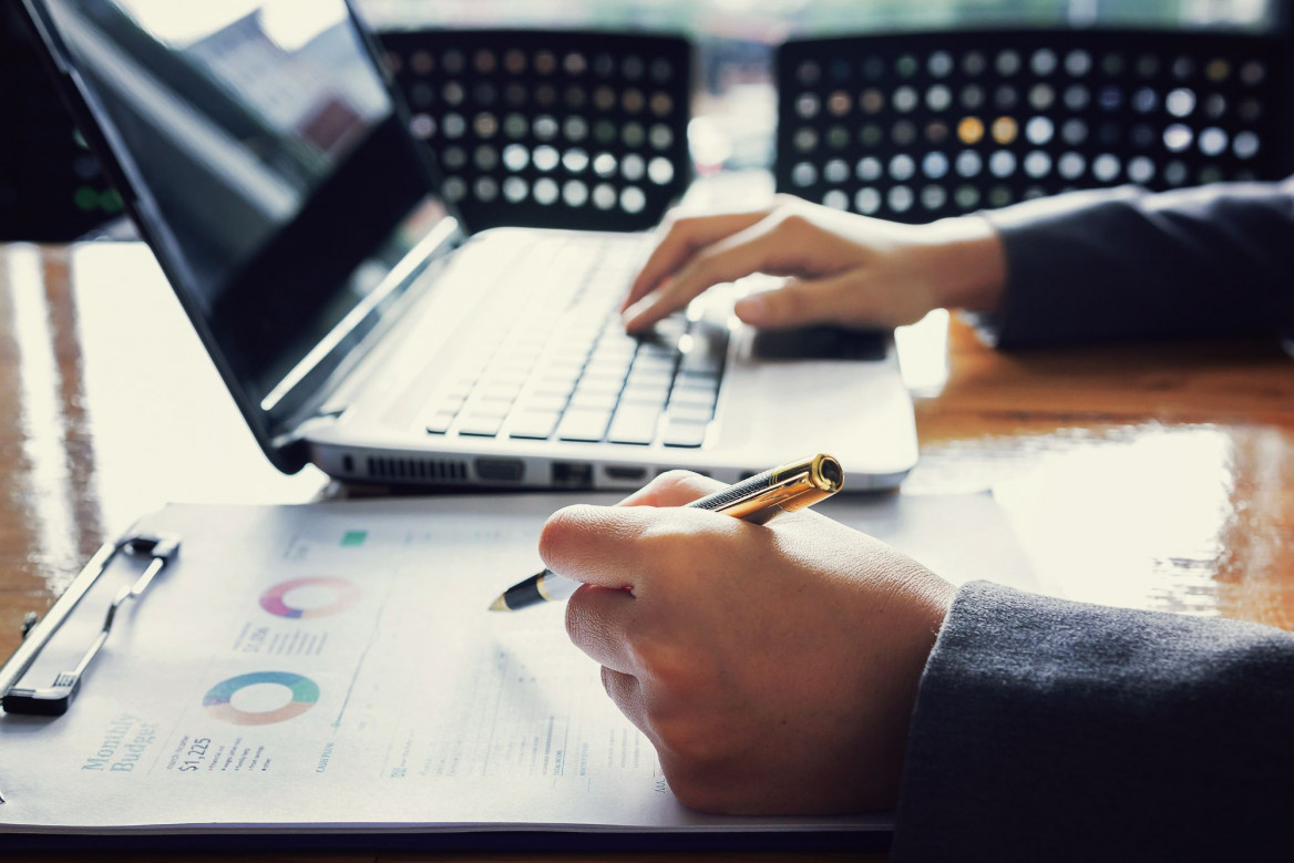 ADMINISTRATIVO