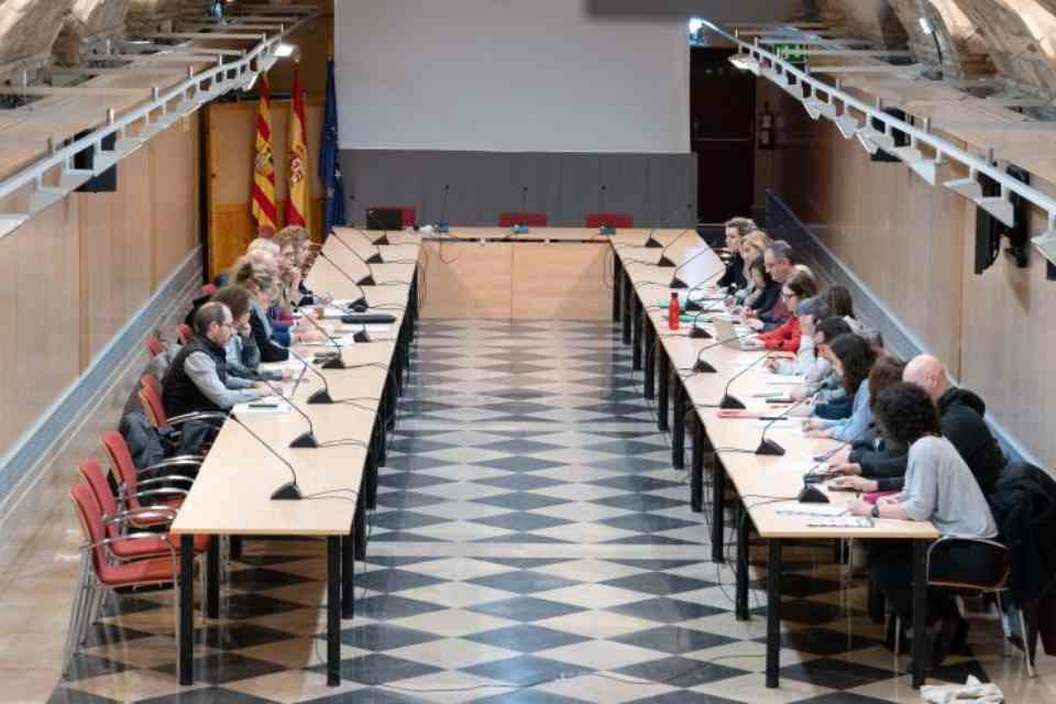 MESA EDUCACIu00d3N