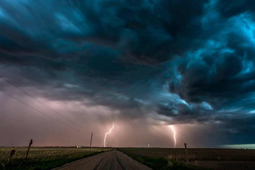 TORMENTA