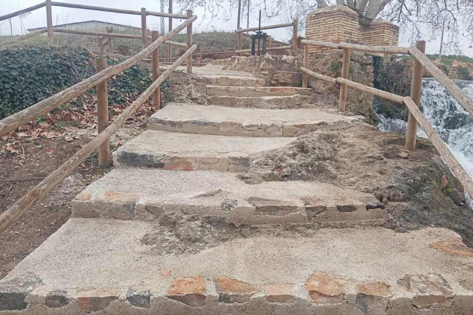 ACCESOS PARADERA