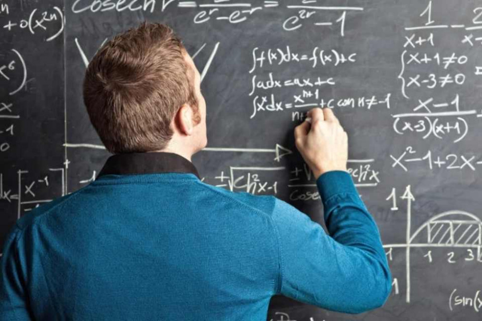 PROFESOR