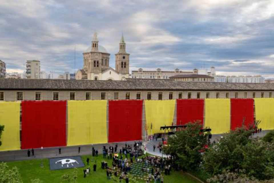 Bandera aragón gigante