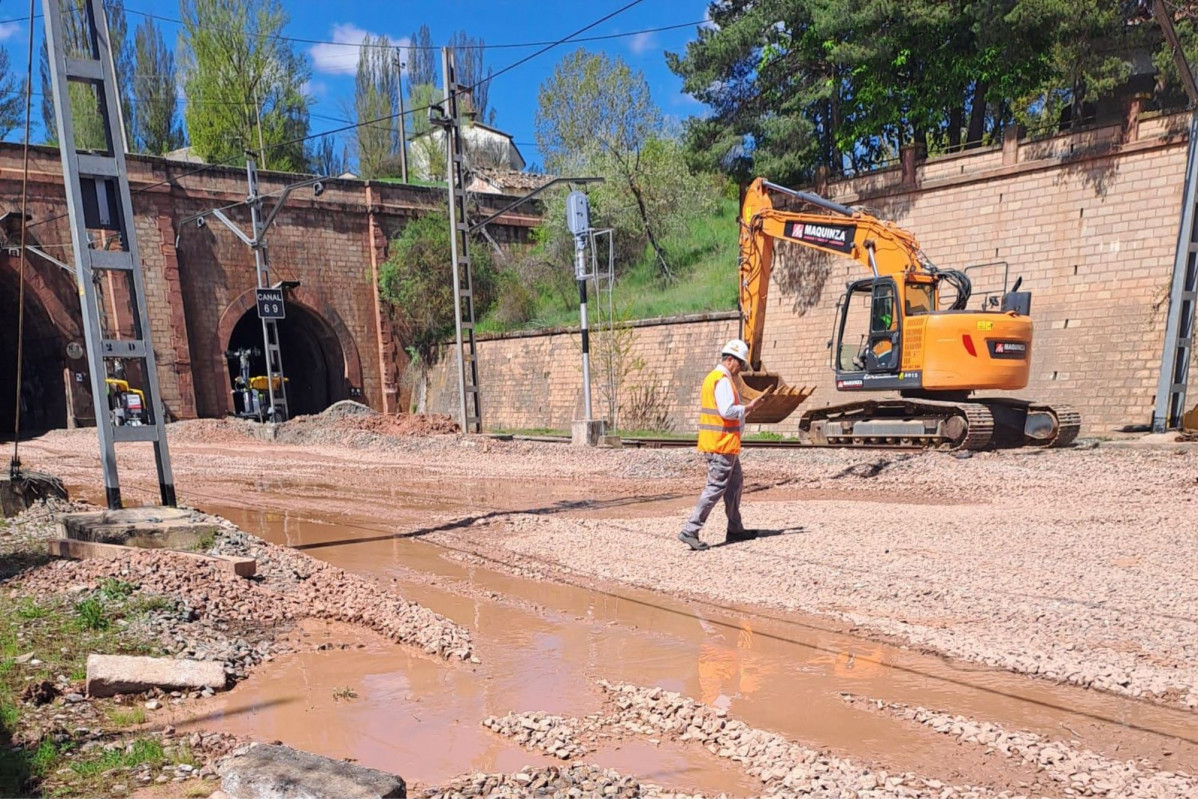 TORRALBA DEL MORAL OBRAS AUTOPISTA FERROVIARIA (2)