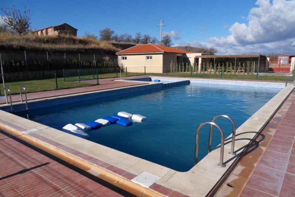 Piscinas valtorres