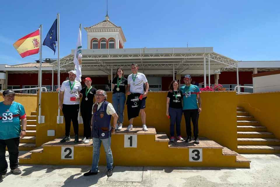 PODIUM