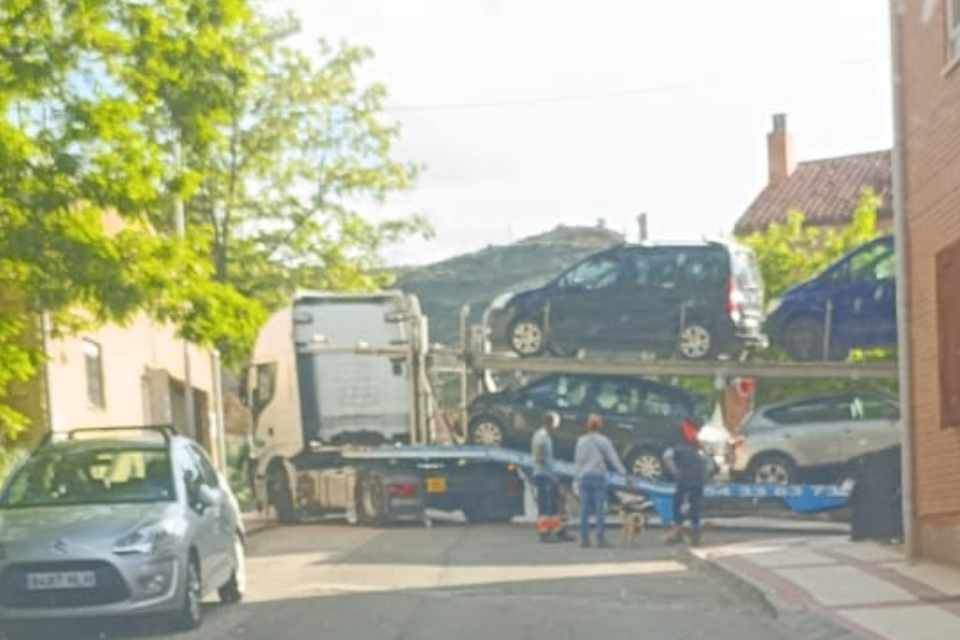 CAMIu00d3N ARCOS