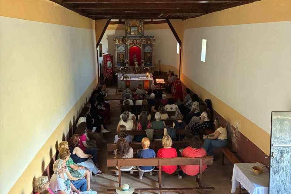 Ermita san sebastiu00e1n montuenga