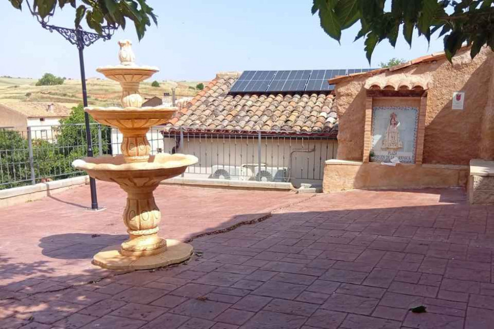 Grietas plaza sisamón1
