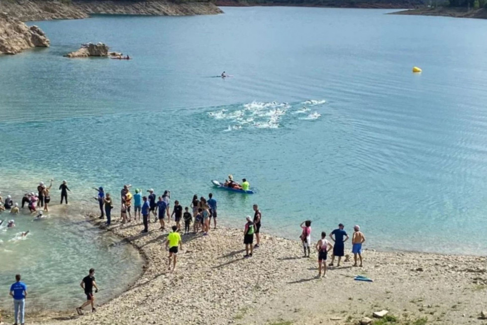 Travesía a nado la tranquera