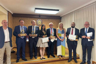 DIP SORIA MÉDICOS