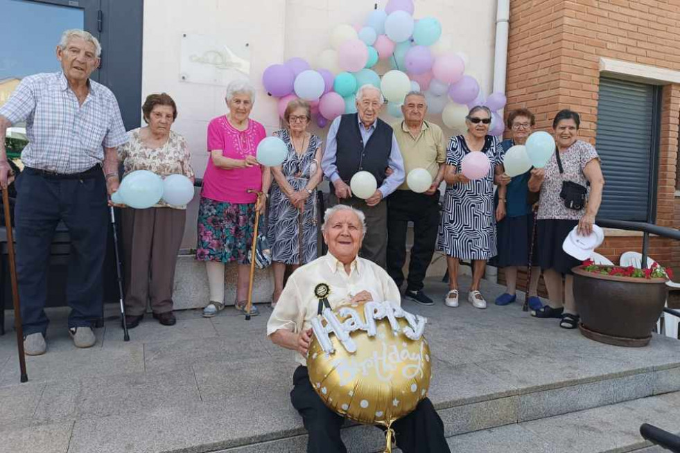 FÉLIX CASADO CUMPLEAÑOS 101