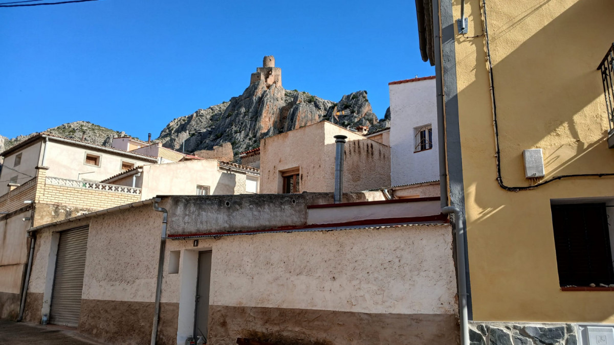 Castillo embid de ariza