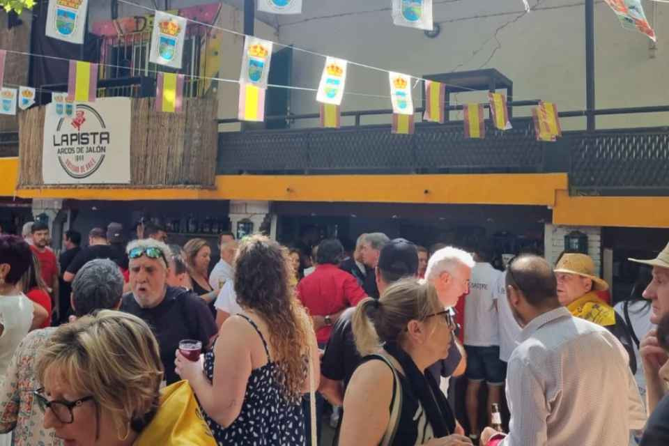 LA PISTA ARCOS