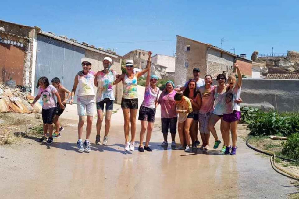 BORDALBA COLOUR PARTY