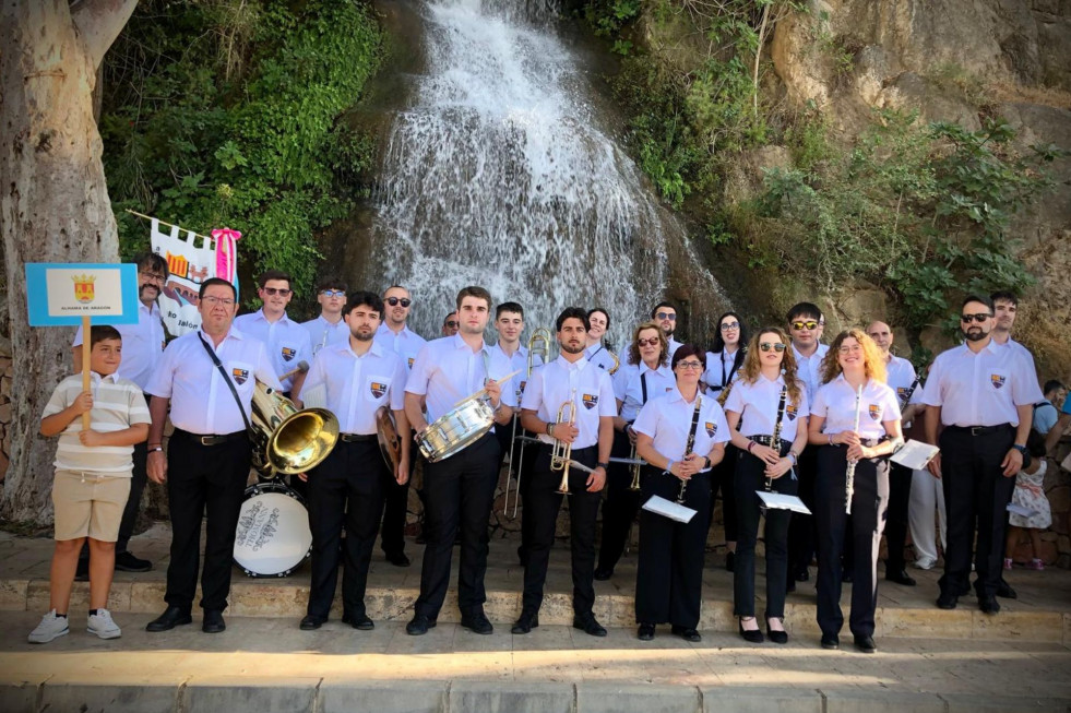 Banda alto jalon encuentro alhamas