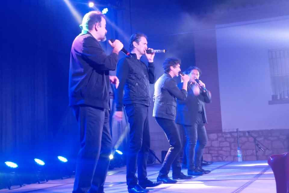 B VOCAL
