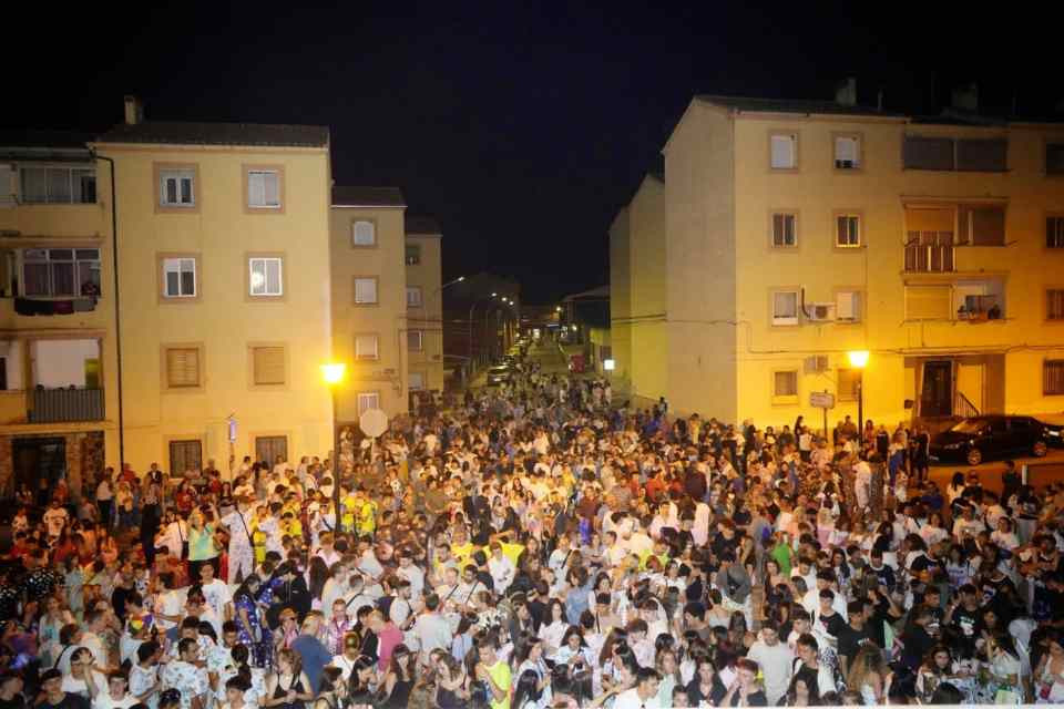 Pijamada arcos 2025